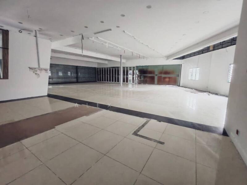 Commercial Bungalow for Rent in Johor Bahru (Johor) - Alex Looi - Interior - PropertyGuru.com.my