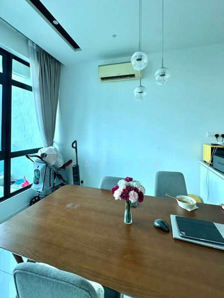 Condominium for Sale at LaCosta @ Sunway South Quay - Sean Saw - Dining Room - PropertyGuru.com.my