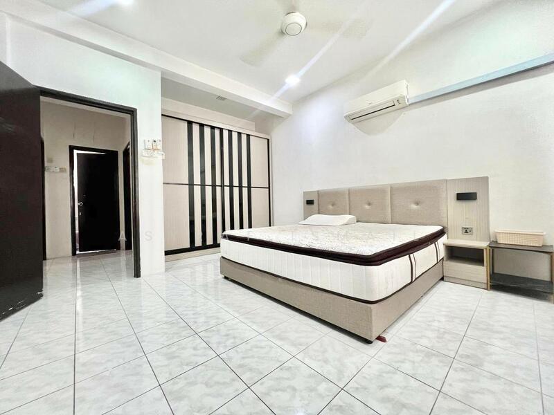 2-storey Terraced House for Sale in Jenjarom (Selangor) - Asyraf Ismail - Bedroom - PropertyGuru.com.my