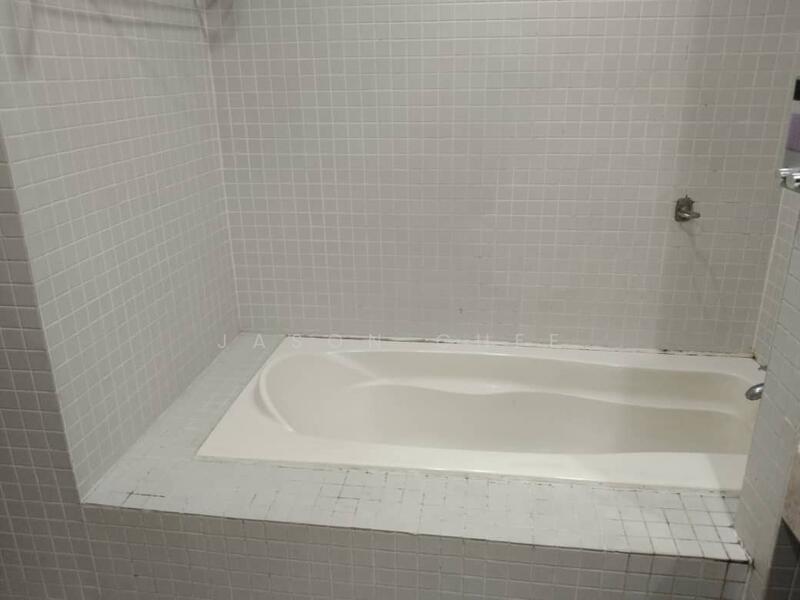 Condominium for Rent at 10 Semantan Suites - Jason Chee - Bathroom - PropertyGuru.com.my