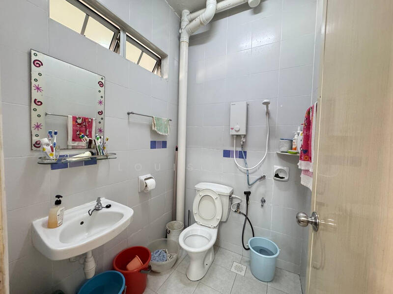 2-storey Terraced House for Sale in Johor Bahru (Johor) - Louis Tan - Bathroom - PropertyGuru.com.my