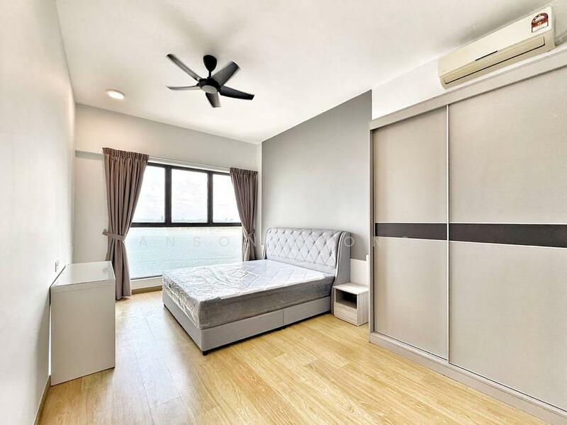 Condominium for Rent at Bay Laurel @ Country Garden Danga Bay - Anson Hiong - Bedroom - PropertyGuru.com.my