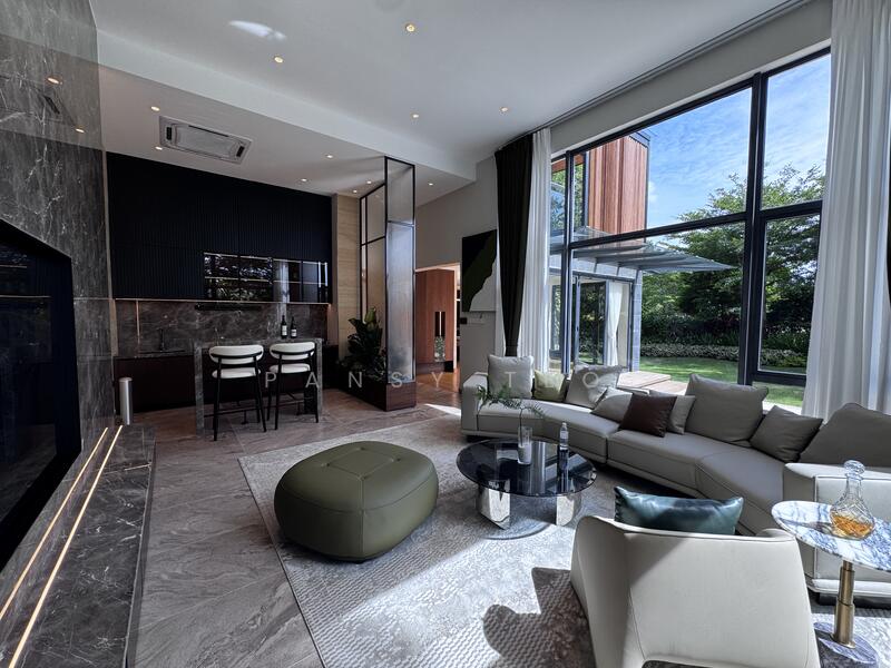 Cluster House for Sale in Forest City (Gelang Patah) - Pansy Teo - Living Room - PropertyGuru.com.my