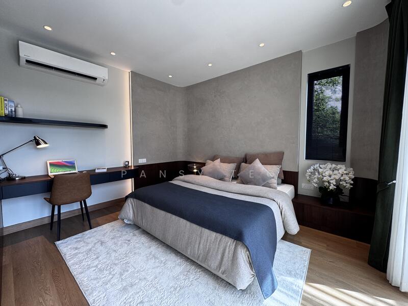 Cluster House for Sale in Forest City (Gelang Patah) - Pansy Teo - Bedroom - PropertyGuru.com.my