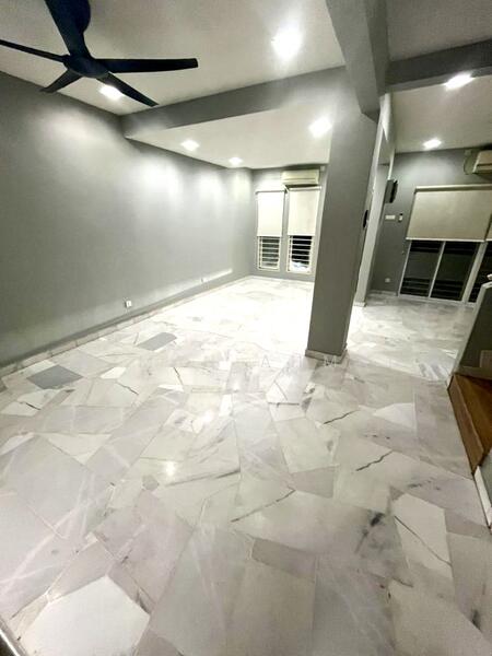 2-storey Terraced House for Sale in Bukit Jelutong (Shah Alam) - Azman Ahmad - PropertyGuru.com.my