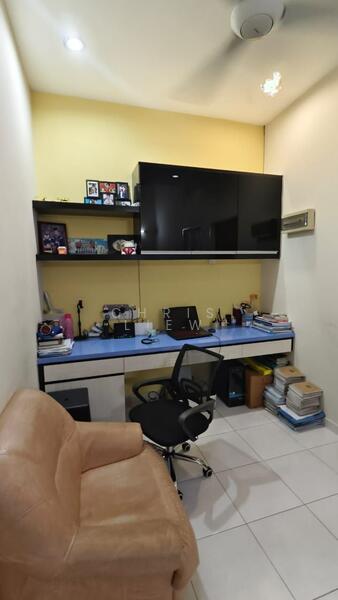 2-storey Terraced House for Sale in Taman JP Perdana (Johor Bahru) - Chris Liew - Study - PropertyGuru.com.my
