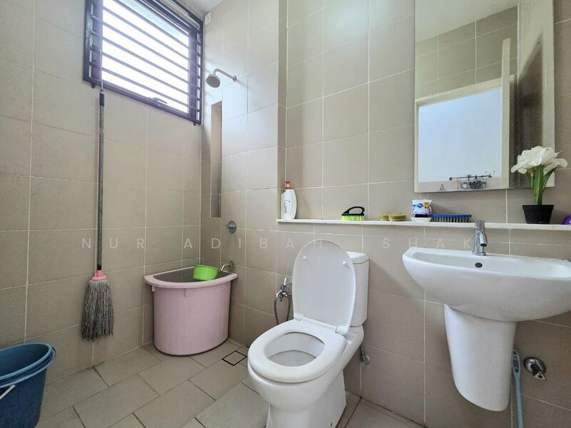 Garinia Elmina Gardens untuk Untuk Dijual - RM 850,000, Feb 2026 - Bathroom - PropertyGuru.com.my