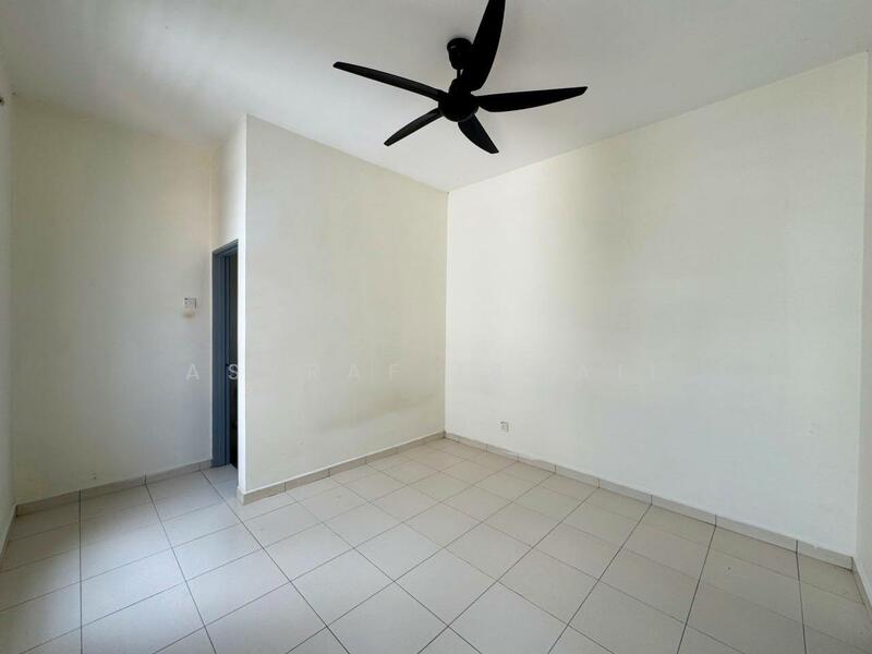 Semi-Detached House for Sale in Jenjarom (Selangor) - Asyraf Ismail - Bedroom - PropertyGuru.com.my