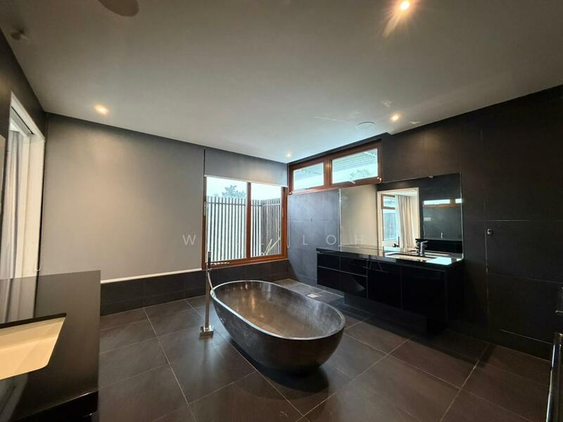 Bungalow for Sale in Iskandar Puteri (Nusajaya) (Johor) - Will Loh - Bathroom - PropertyGuru.com.my