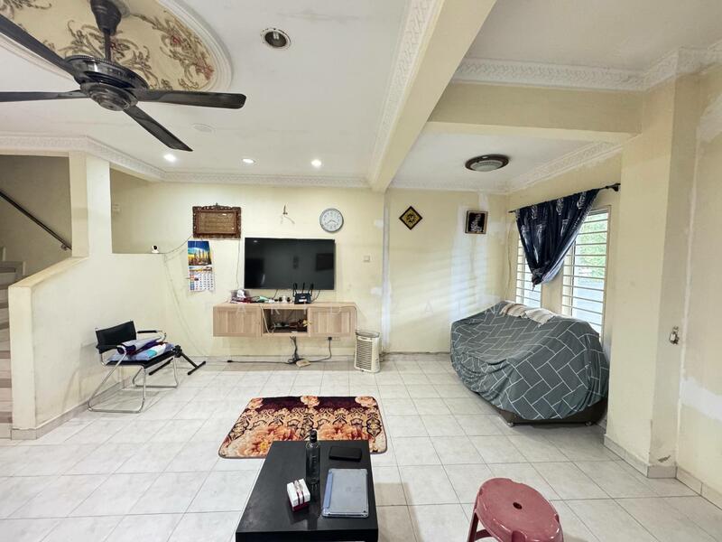 Taman Garing Utama untuk Untuk Dijual - RM 499,000, Feb 2026 - Living Room - PropertyGuru.com.my