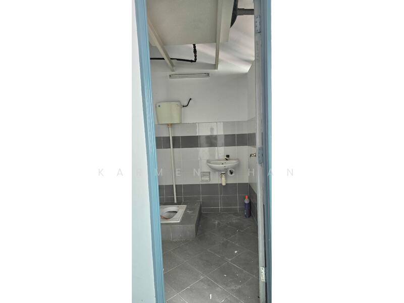 Jalan Ipoh untuk Untuk Disewa - RM 1,399 /bulan, Feb 2026 - Bathroom - PropertyGuru.com.my