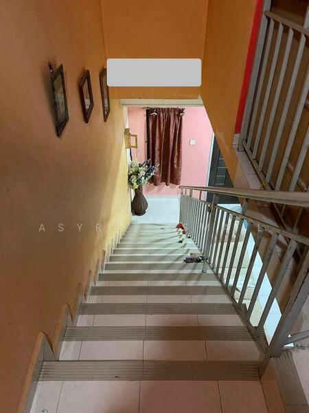 2-storey Terraced House for Sale in Sungai Buloh (Selangor) - Asyraf Ismail - Corridor - PropertyGuru.com.my