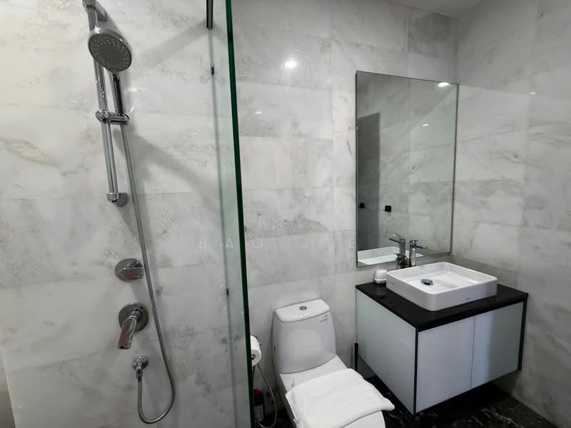 Service Residence for Sale at Royce Residence - Bao Jie - Bathroom - PropertyGuru.com.my