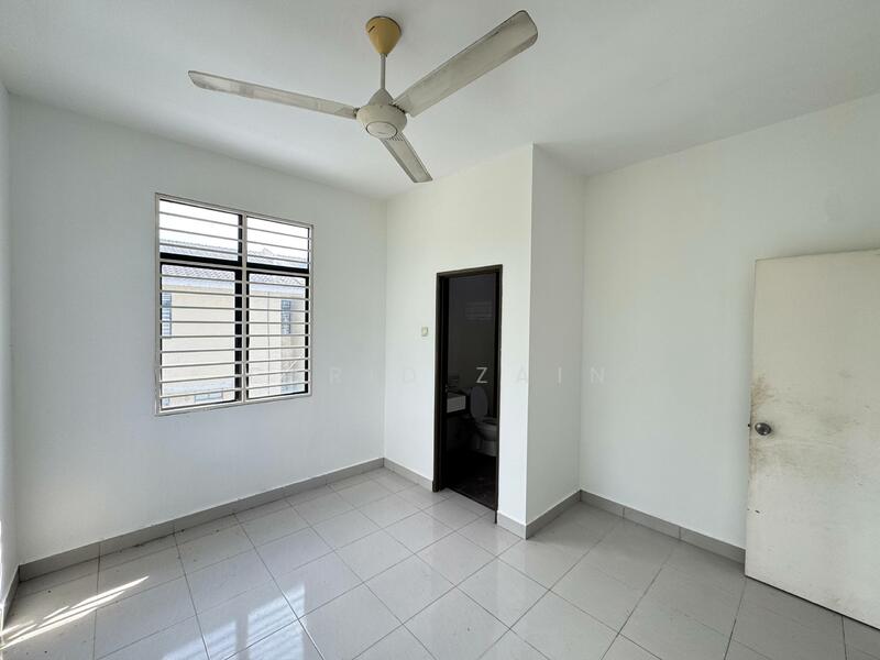 2-storey Terraced House for Sale in Saujana Utama (Selangor) - Farid Zain - Interior - PropertyGuru.com.my
