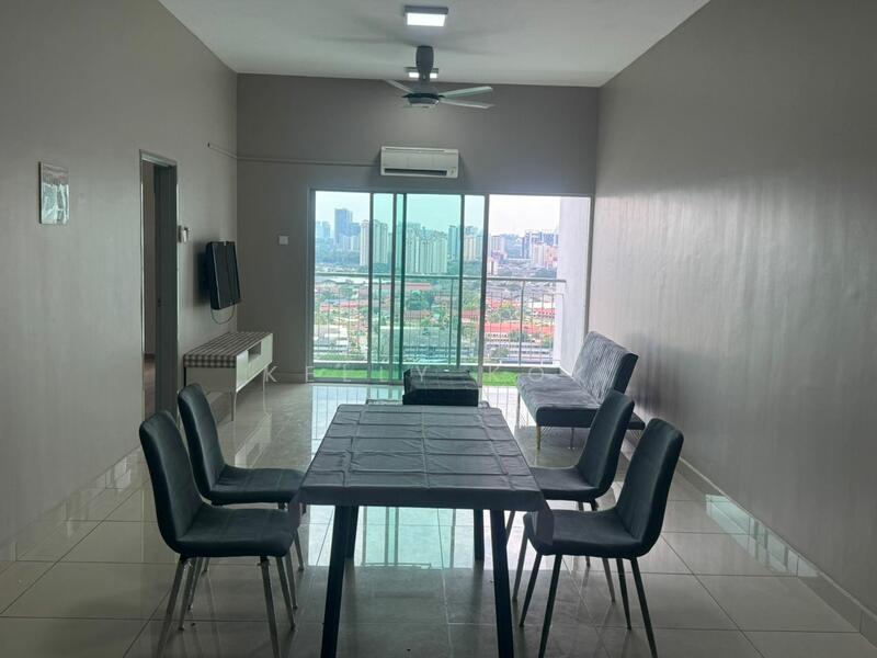 Condominium for Rent at Zeta Deskye (Alam Saujana) - Kelly Kok - Living Room - PropertyGuru.com.my