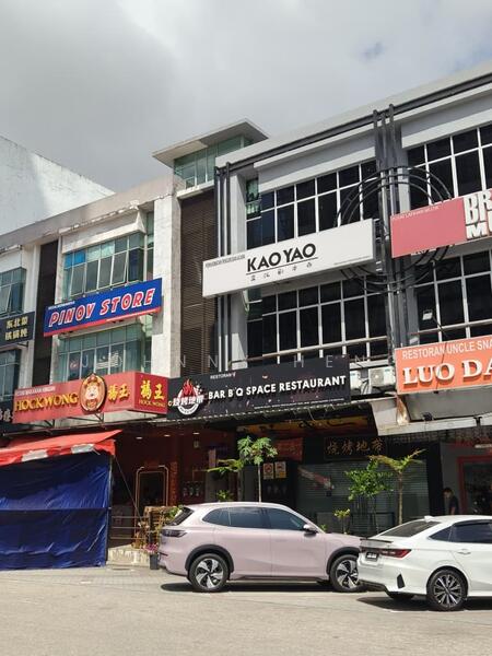 Shop / Office for Sale in Taman Johor Jaya (Johor Bahru) - Johnny Heng - Exterior - PropertyGuru.com.my