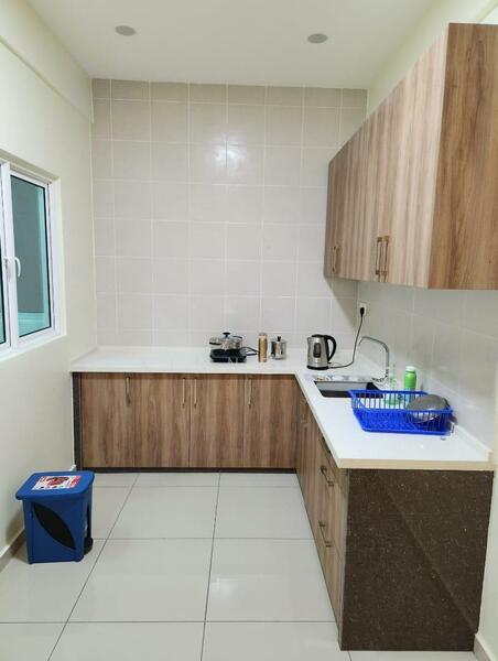 Solaria Residences untuk Untuk Dijual - RM 690,000, Feb 2026 - Kitchen - PropertyGuru.com.my