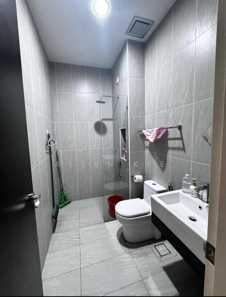 Eco Botanic untuk Untuk Disewa - RM 5,200 /bulan, Mac 2026 - Bathroom - PropertyGuru.com.my