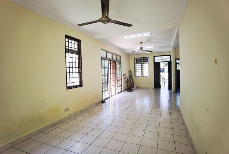 2-storey Terraced House for Sale in Putrajaya (Putrajaya) - Azizirrahim . - Living Room - PropertyGuru.com.my