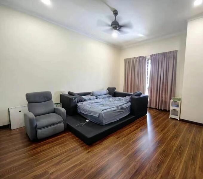 2-storey Terraced House for Sale in Setia Alam (Selangor) - MC Soh - Living Room - PropertyGuru.com.my