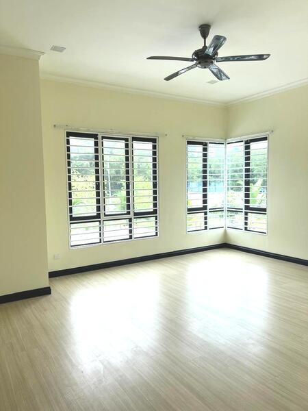 Anggun, Setia Alam 2 Storey Corner House For Rent untuk Untuk Disewa - RM 1,400,000 /bulan, Mac 2026 - Living Room - PropertyGuru.com.my