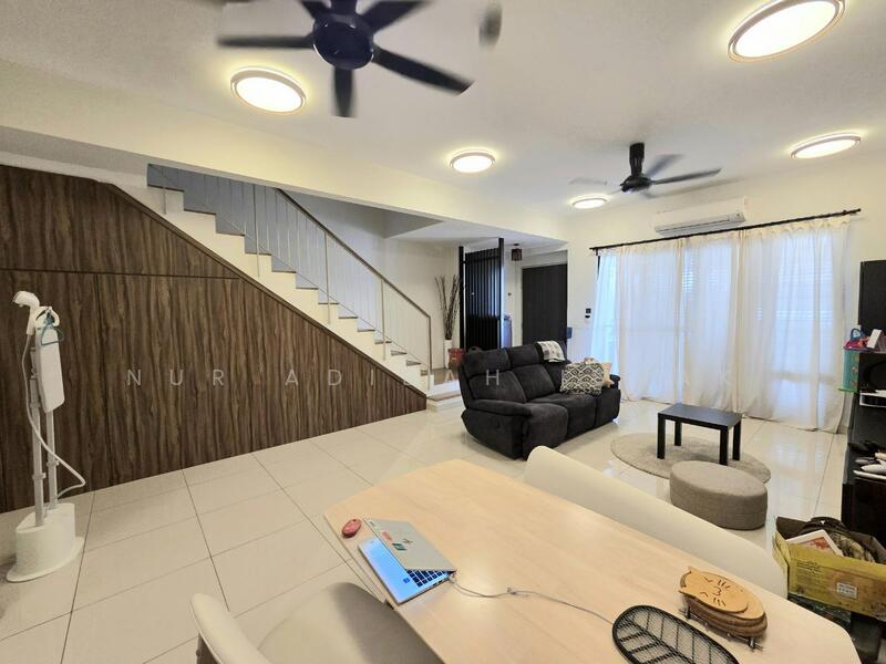 2-storey Terraced House for Sale in Shah Alam (Selangor) - Nur Adibah Ishak - Living Room - PropertyGuru.com.my