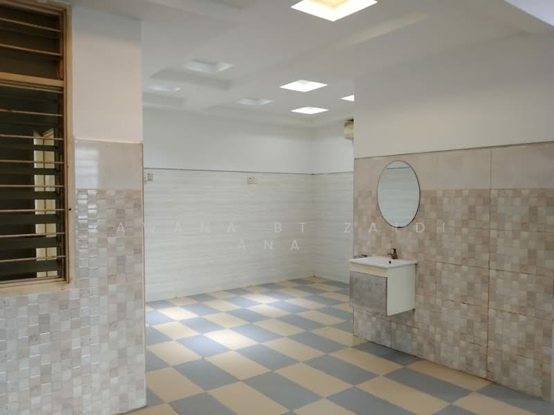Rumah Teres 2 Tingkat untuk Dijual di Ukay Bistari (Ulu Kelang) - Zawana BT Zaidi Ana - Interior - PropertyGuru.com.my