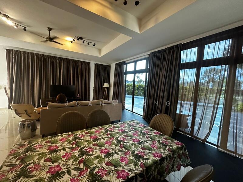 Untuk Dijual - Eco Botanic Ecos Botanics corner Corner