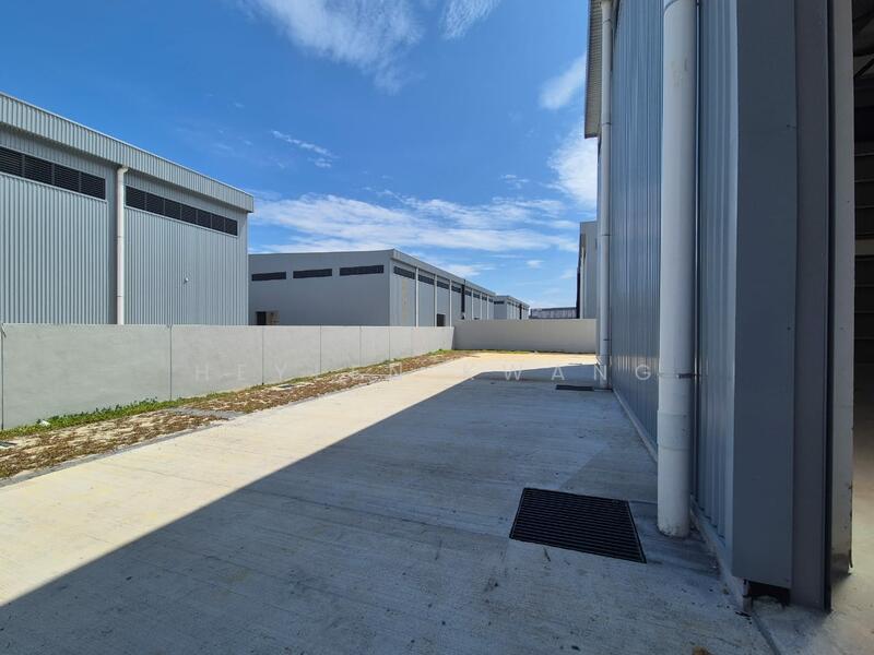 Factory for Rent in Sungai Buloh (Selangor) - Heylen Kwang - Exterior - PropertyGuru.com.my