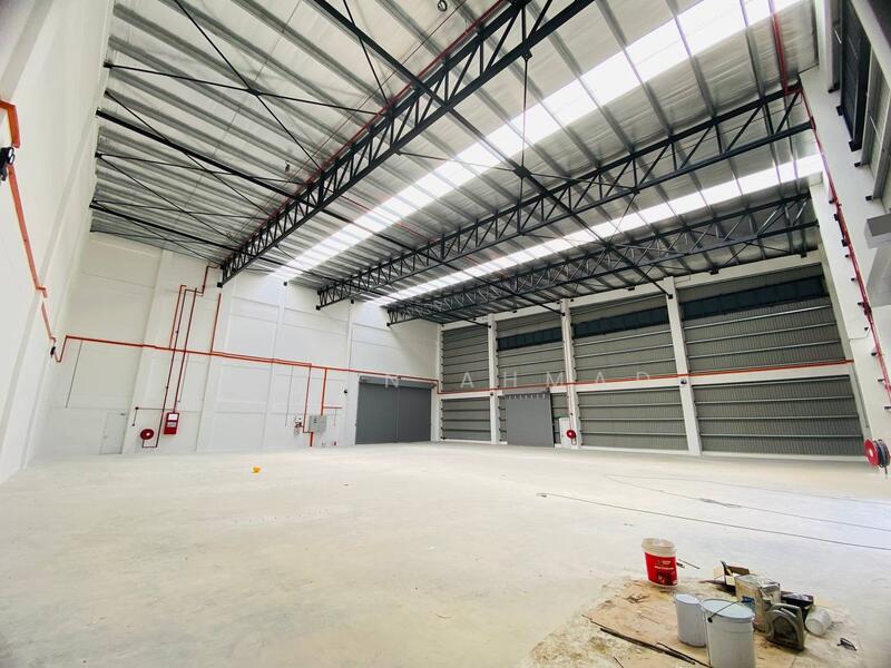 Factory for Rent in Sungai Buloh (Selangor) - Azman Ahmad - Interior - PropertyGuru.com.my