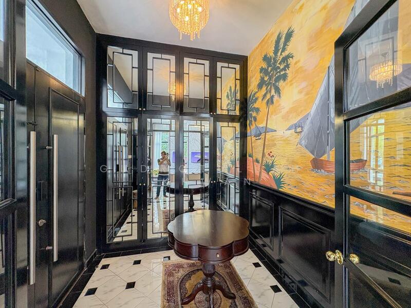 Semi-Detached House for Sale in Taman Melawati (Ulu Kelang) - Gudrotullah Ikhwan - Entrance - PropertyGuru.com.my