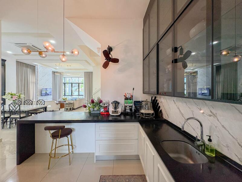 Semi-Detached House for Sale in Taman Melawati (Ulu Kelang) - Gudrotullah Ikhwan - Kitchen - PropertyGuru.com.my