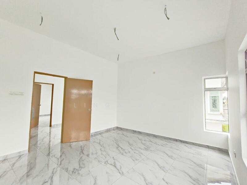 Semi-Detached House for Sale in Taman Nusantara Prima (Gelang Patah) - Linga Yap - Interior - PropertyGuru.com.my