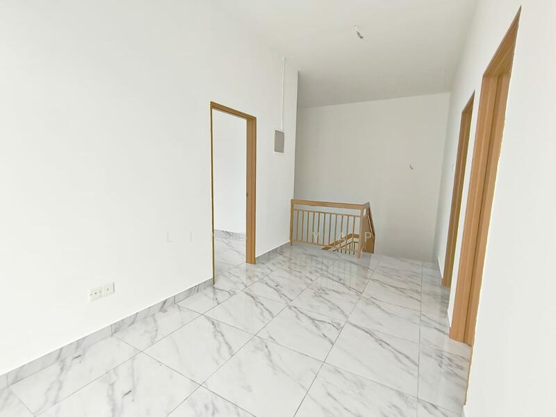 Semi-Detached House for Sale in Taman Nusantara Prima (Gelang Patah) - Linga Yap - Interior - PropertyGuru.com.my