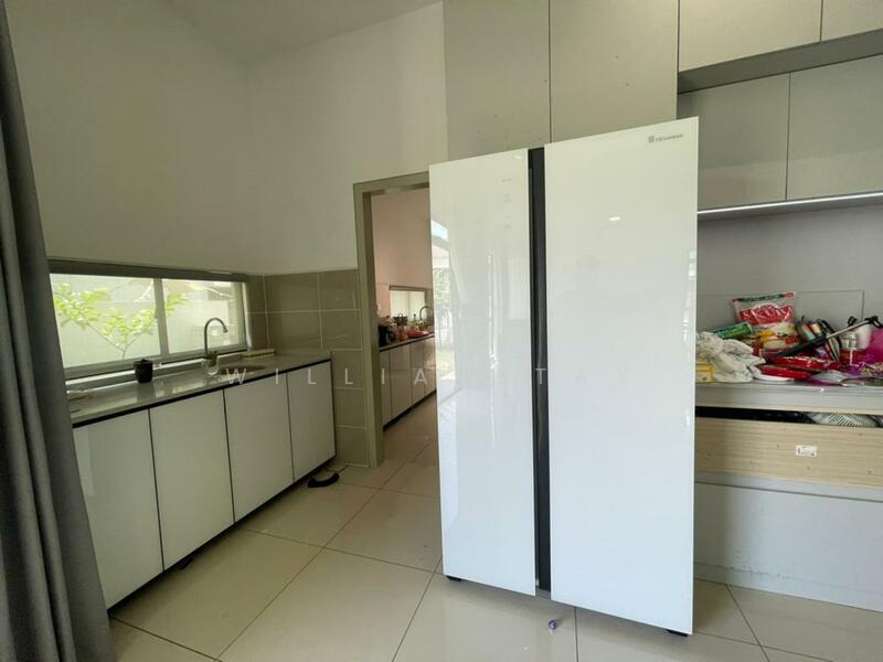 Cluster House for Sale in Gelang Patah (Johor) - William Tay - Kitchen - PropertyGuru.com.my