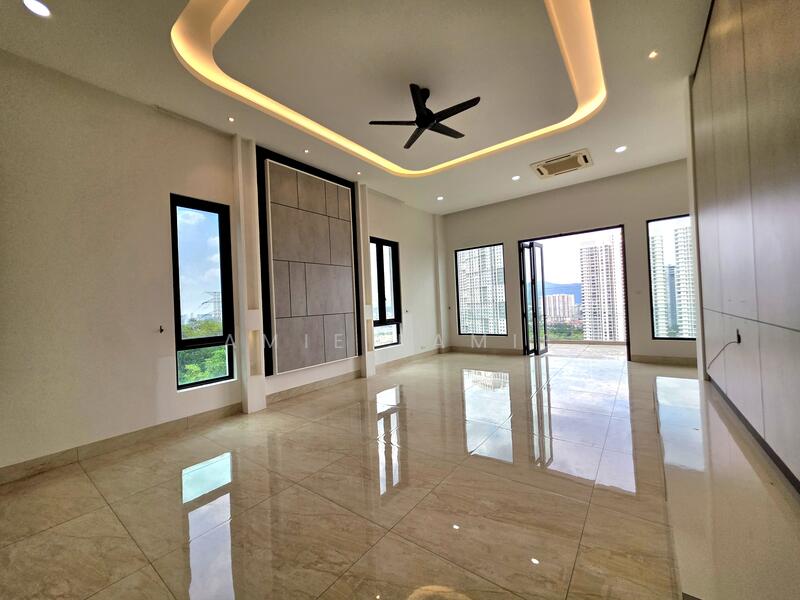 Bungalow for Sale in Country Heights Damansara (Kuala Lumpur) - Amie Famie - Living Room - PropertyGuru.com.my