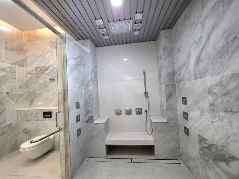 Bungalow for Sale in Country Heights Damansara (Kuala Lumpur) - Amie Famie - Bathroom - PropertyGuru.com.my