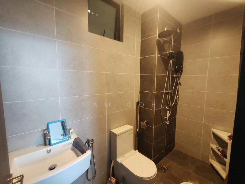 Service Residence for Sale at Twin Tower Residence - Sam Goh - Bathroom - PropertyGuru.com.my