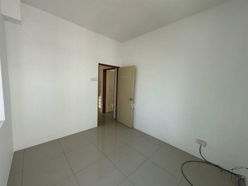 3-storey Terraced House for Sale in Sungai Nibong (Bayan Lepas) - Ricky Wong - Interior - PropertyGuru.com.my