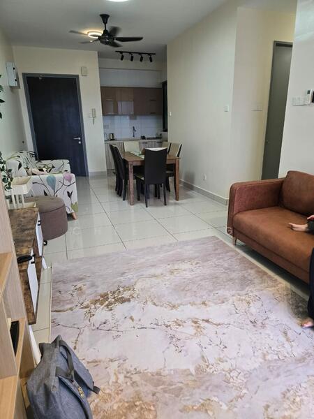 KL Traders Square untuk Untuk Disewa - RM 2,200 /bulan, Mac 2026 - Living Room - PropertyGuru.com.my