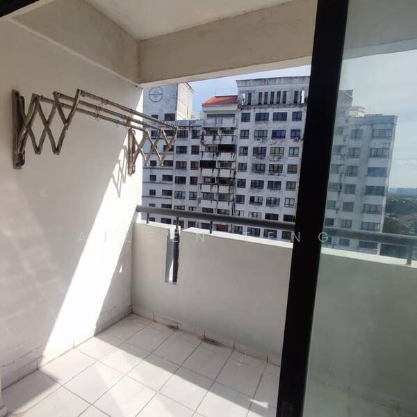 Condominium for Rent at Vista Millennium Condominium - Aileen Teng - Balcony - PropertyGuru.com.my