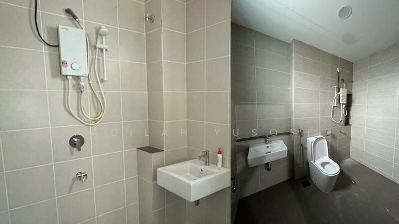 Serenia City untuk Untuk Disewa - RM 2,600 /bulan, Feb 2026 - Bathroom - PropertyGuru.com.my