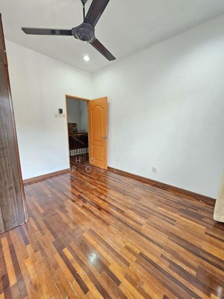 2-storey Terraced House for Sale in Sungai Buloh (Selangor) - Mohd Nazri Roslan - Interior - PropertyGuru.com.my