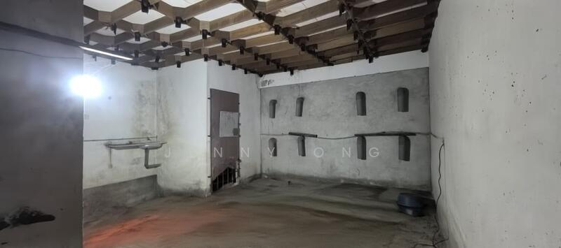 Untuk Dijual - Pusat Bandar Bagan Serai