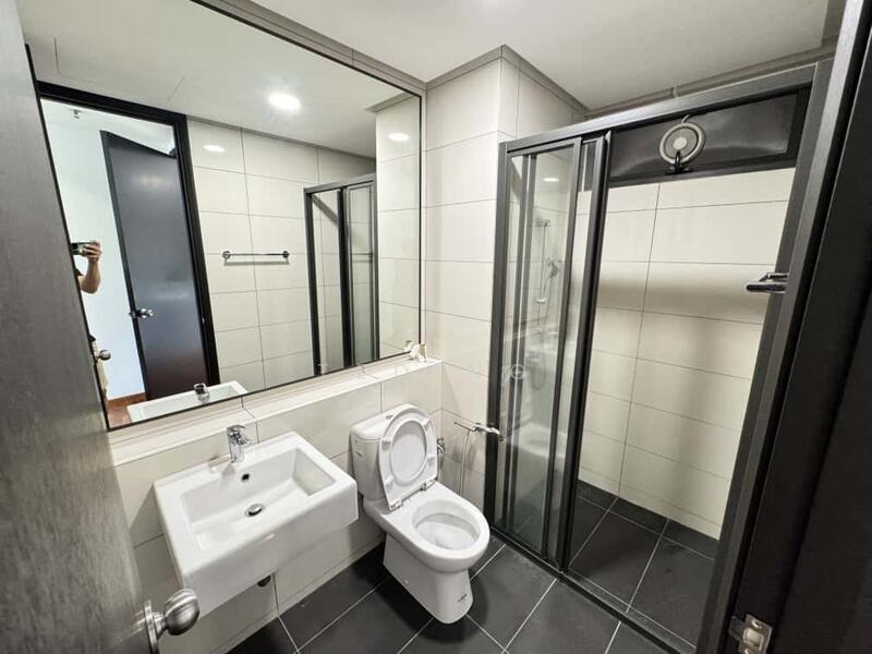 Service Residence for Sale at The Tamarind - TED NG - Bathroom - PropertyGuru.com.my