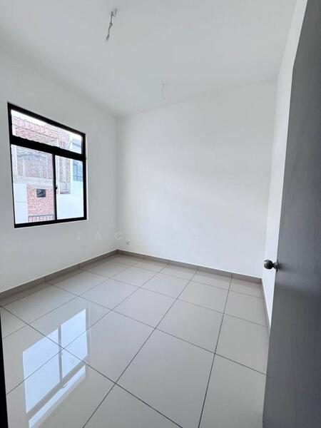 2-storey Terraced House for Sale in Taman Austin Duta (Tebrau) - Jack Chai - PropertyGuru.com.my