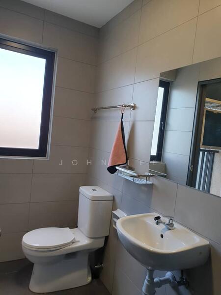 Service Residence for Rent at Yale Suites @ EduSentral - John Tee - Bathroom - PropertyGuru.com.my