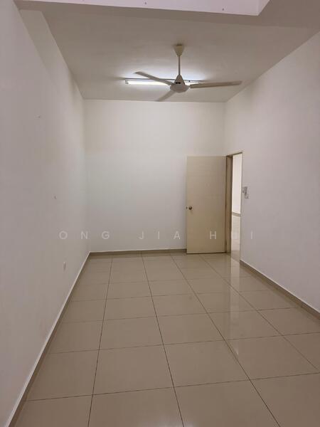 2-storey Terraced House for Rent in Bandar Sri Sendayan (Negeri Sembilan) - Ong Jia Hui - Interior - PropertyGuru.com.my