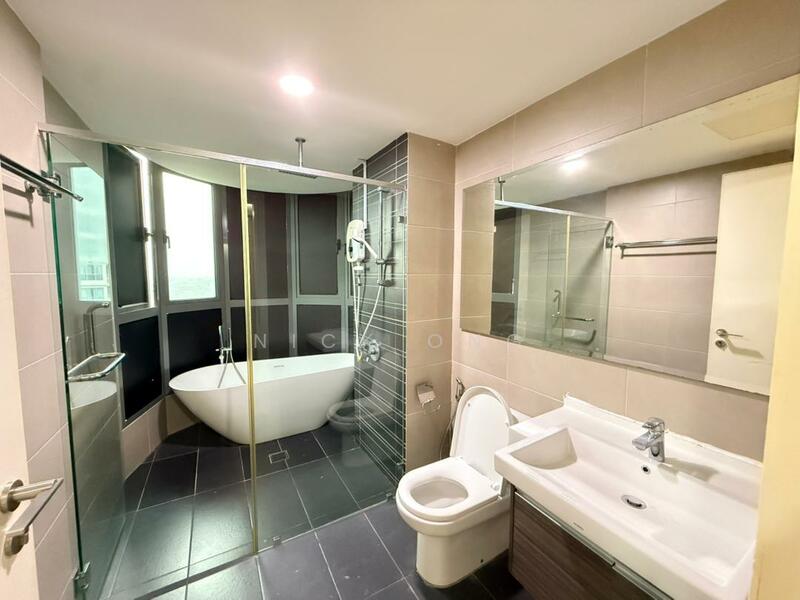 Teega Residences untuk Untuk Disewa - RM 4,200 /bulan, Mac 2026 - Bathroom - PropertyGuru.com.my