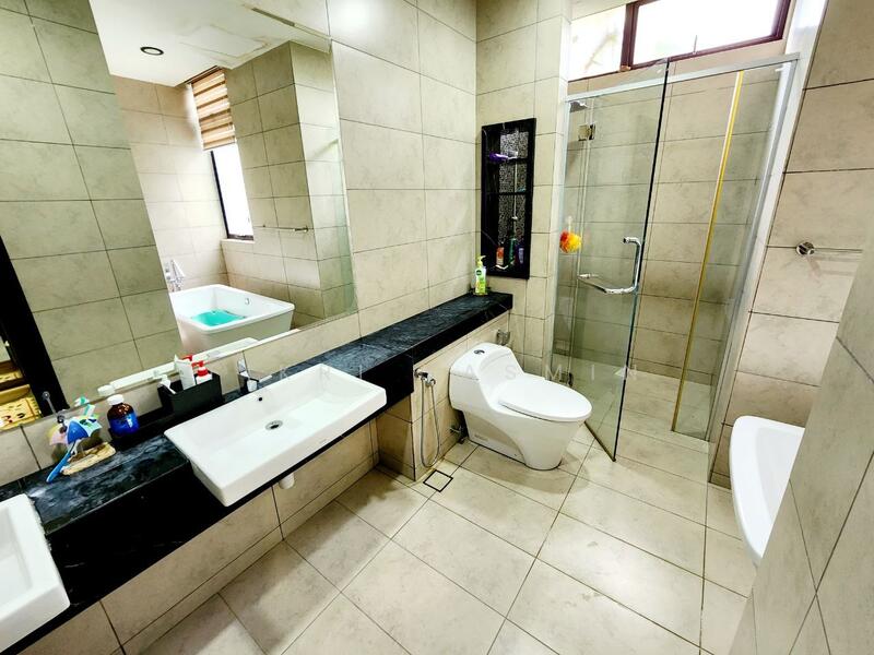 Semi-Detached House for Sale in Presint 8 (Putrajaya) - Fikri Yasmin - Bathroom - PropertyGuru.com.my